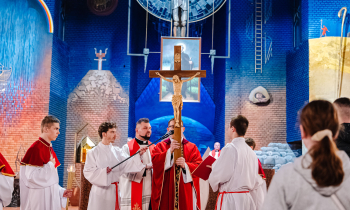 Wielki Piątek 2025 - Liturgia Męki Pańskiej